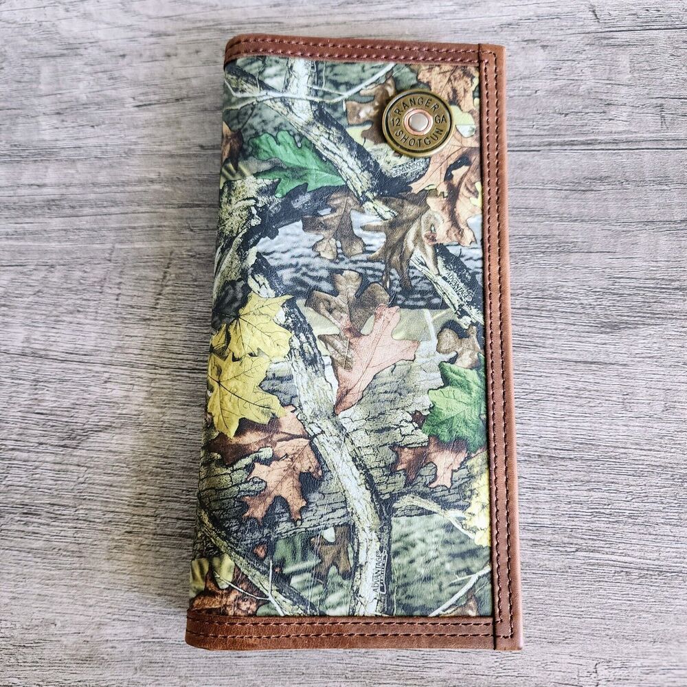 C439 Tree Leaf Camouflage Western Ranger Hunter Rodeo Wallet 12G Shotgun Concho